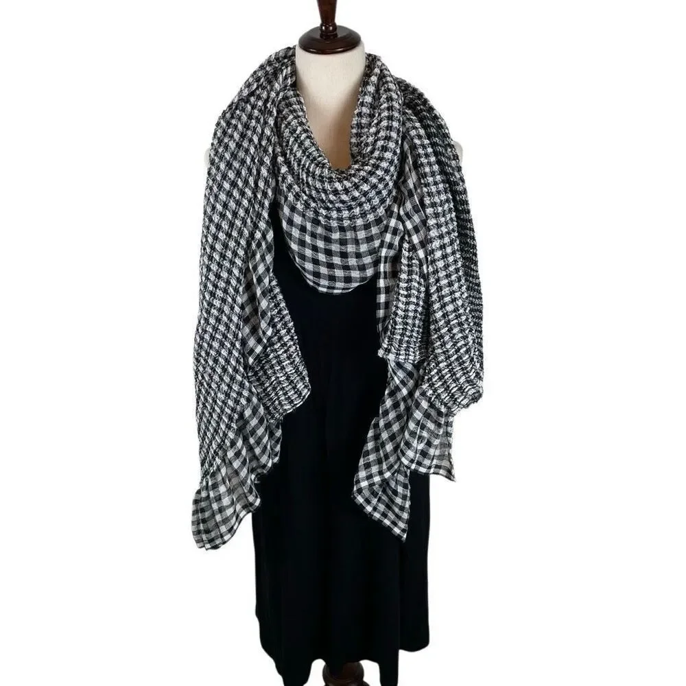 Ted Baker London Penny‎ Gingham Frill Ruffle Scarf black and white 40“ square